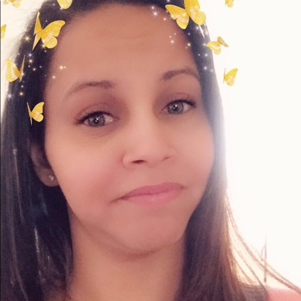 Meet your Posher, Yashira